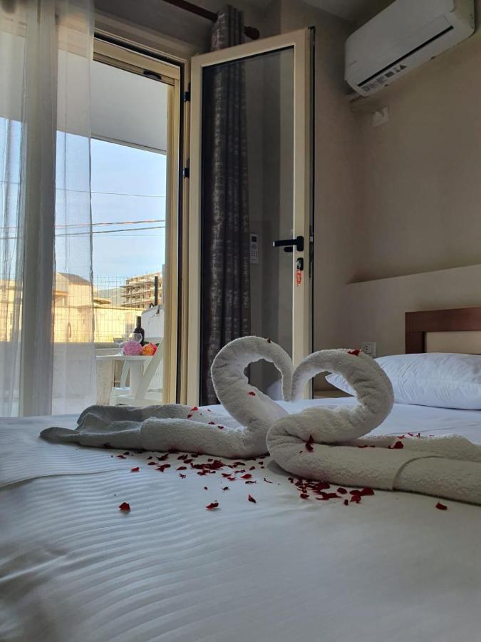 Arlind'S Apartaments Vlorë エクステリア 写真
