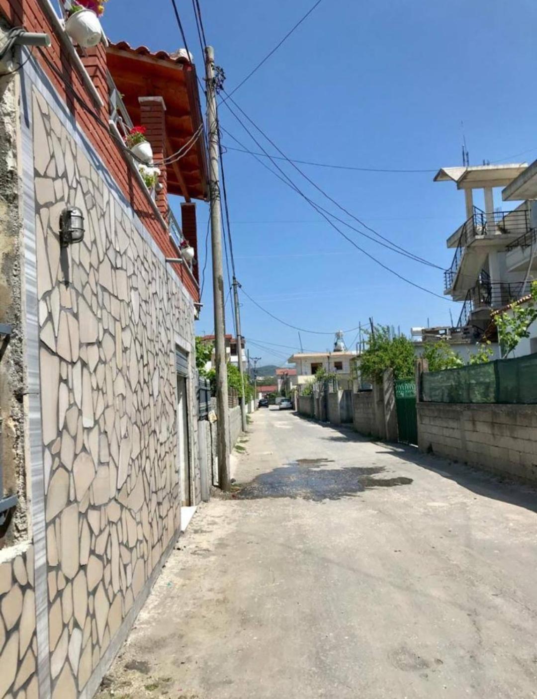Arlind'S Apartaments Vlorë エクステリア 写真